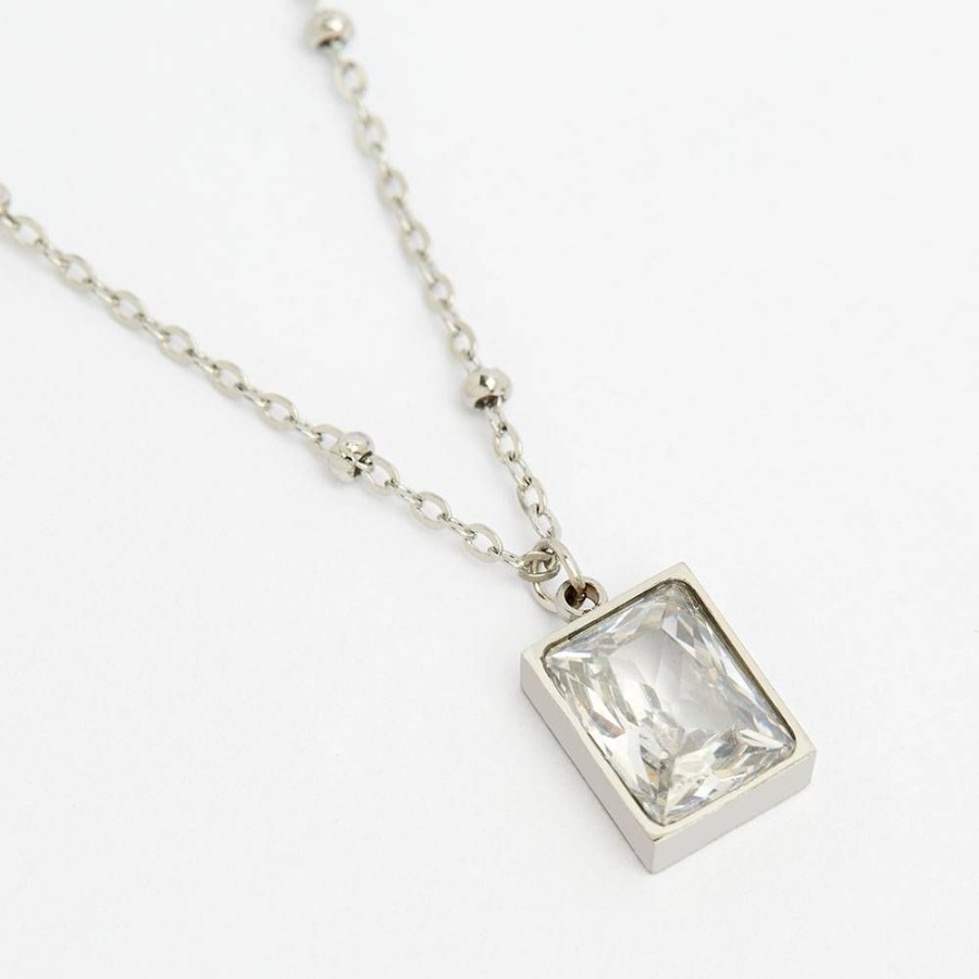 Fashion Adopt Necklace | Dancing Queen